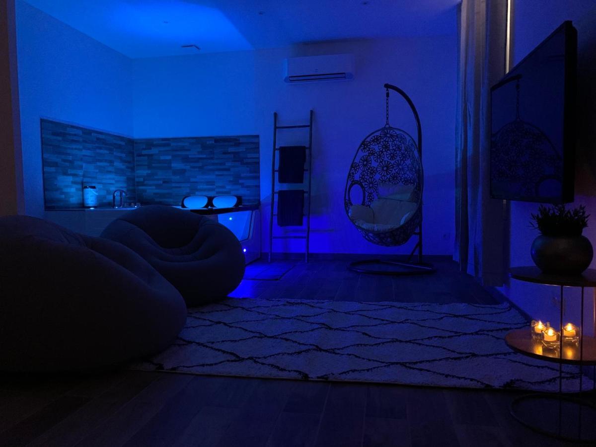 Appartement Cosy Jacuzzy Luxe Gare De Тулон Экстерьер фото