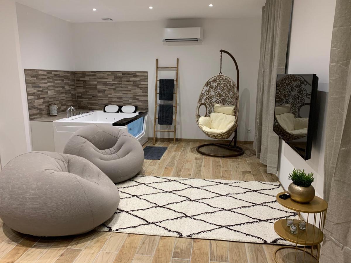 Appartement Cosy Jacuzzy Luxe Gare De Тулон Экстерьер фото
