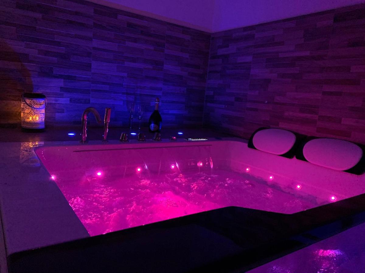 Appartement Cosy Jacuzzy Luxe Gare De Тулон Экстерьер фото